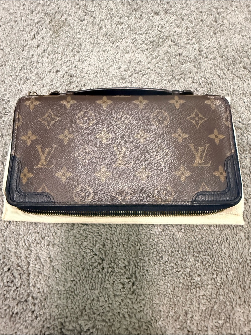 Louis Vuitton Monogram Canvas Travel Organizer Wallet